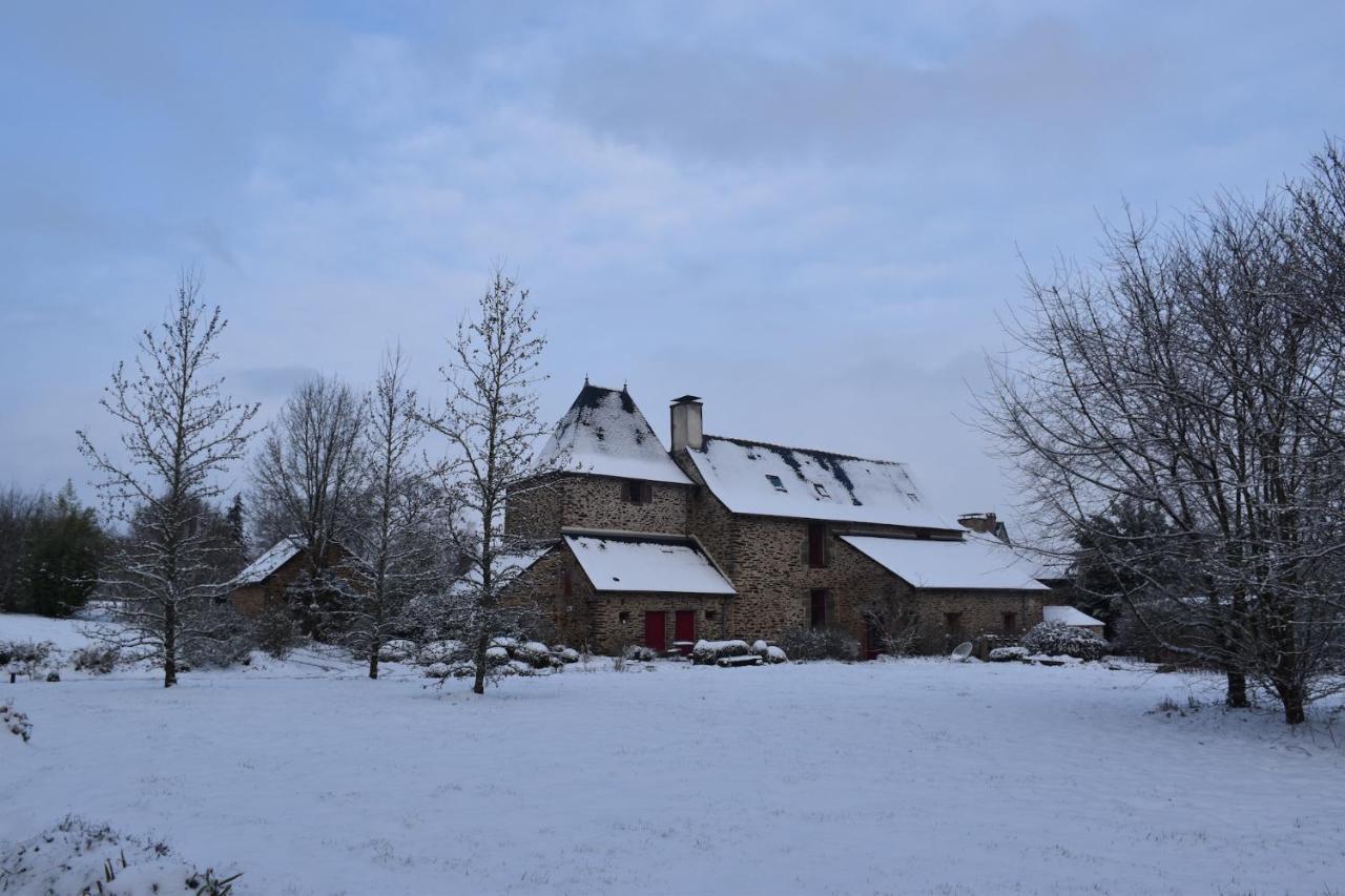 Manoir Le Courtillon Le Pont Rean Bagian luar foto